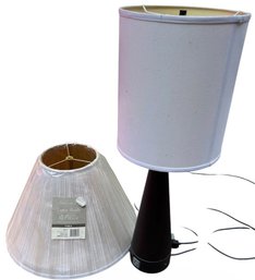 Wood Cone Shaped Table Lamp W/ Additional Shade (GR)