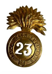Royal Welsh Fusiliers Glengarry Badge Regimental Cap Badge (DR)