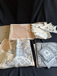Table Linens Antique