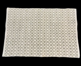 Diamond Pattern Small Floor Rug