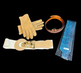 Ruson Winter Gloves, RH Stearns Belt, Chevalier Neck Tie & Accessories