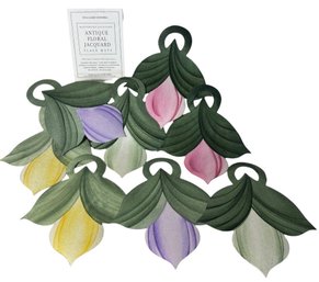 Williams Sonoma Antique Style Floral Jacquard Place Mats 8pc (DR)