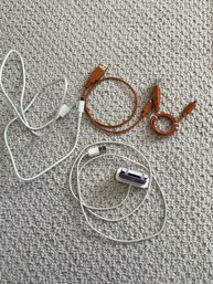 IPod Shuffle & Android Charging Cords (DR)