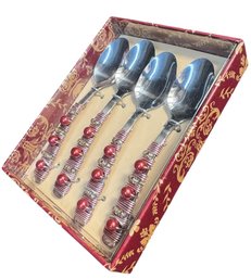 Wild Eye Designs Decorative Red 4pc Spoon Set