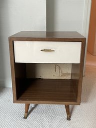 MCM Wooden Side Table W/ Drawer (O)