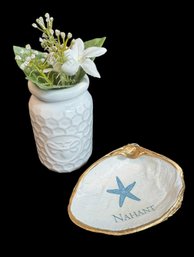 Nahant Decoupage Seashell & Bee Honeycomb Style Vase