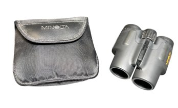 Minolta Compact 8x25 Binoculars With Case (B)