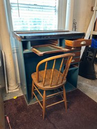 Bernards Jewelers Of Salem Vintage Or Antique? Watchmakers Desk & Chair