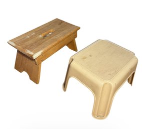 Wooden & Plastic Kitchen Step Stools (K)