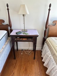 Singer Sewing Machine And Lamp