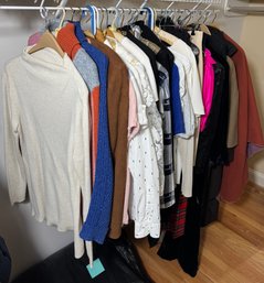 Master Closet Full Of Assorted Womens Clothing 38pc (BR1)