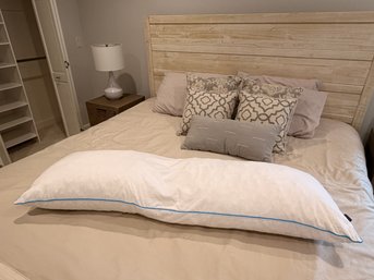 Polyester Filled Pillow (MB)