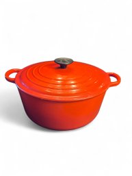 Le Creuset Dutch Oven Red  (DRC1)