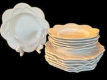 12 Pottery Plates RGD (DRC2)