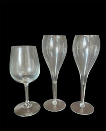 Clear Wine Glasses (d)