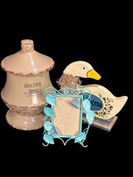 Biscotti Jar, Welcome Duck And Frame
