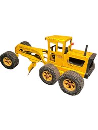 Tonka Toy Tractor Vintage (A)