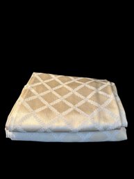 Tablecloths-2 Lenox  2FL