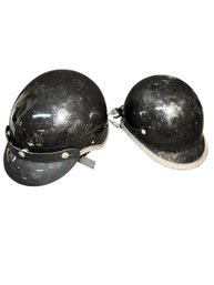 2 Motorcycle Helmets