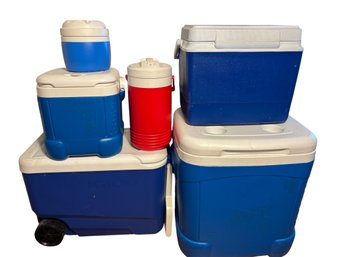 Igloo And Rubbermaid Coolers 6pc (K)