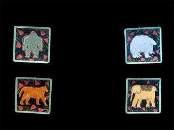 Droll Designs Set Of 4 Animal Motif Plates ((landing)