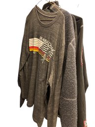 2 Quarter Zip  Kuhl Kore XXL,  Patagonia Beaver Creek M, And 2 Shirts Sip And Rock XL, Beaver Creek XL (MBC)