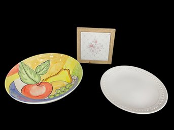 Decorative Ceramic Bowls, Plates & Figurine (K)