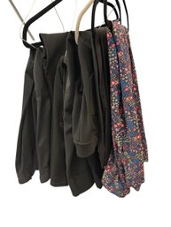 6 Pairs Pants-marine Layer XL, Chicos 1R, Athleta 14, Unbranded XL, Martina XL, I C M (BR2)