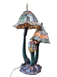 Tiffany Style Mushroom Motif Table Lamp (L)