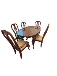 Cherry Wood Dining Table With 5 Chairs And 1 Leaf