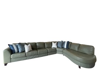 Gray Sectional Couch (L)