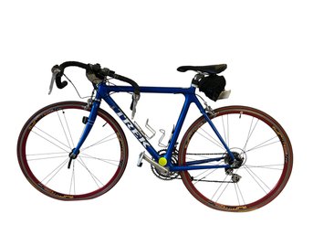 Trek Road Bike In Bad Repair (G)