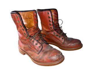 Waterproof Leather Boots Mens Size 10 1/2   (lr)