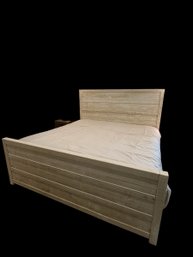 King Size Bed (MB)