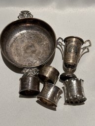 Little Trophy, Round Tray, Napkin Rings