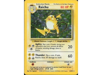 Vintage Pokemon 1999 Holo Rare Base Set Raichu