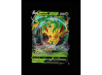 POKEMON Ultra Rare,Holo SWSH07: Evolving Skies Leafeon V