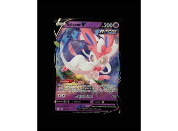 POKEMON Ultra Rare,Holo SWSH07: Evolving Skies Sylveon V