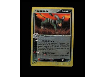 POKEMON Uncommon Dragon Houndoom