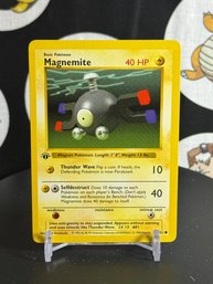 Pokemon Vintage 1999 Base Set 1st Edition Magnemite!