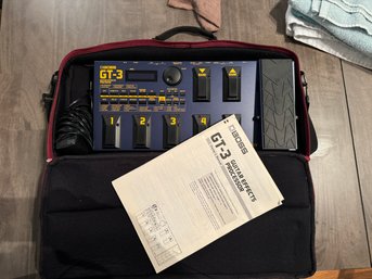 Boss GT-3 Multi-Effect Unit With Carrying Case