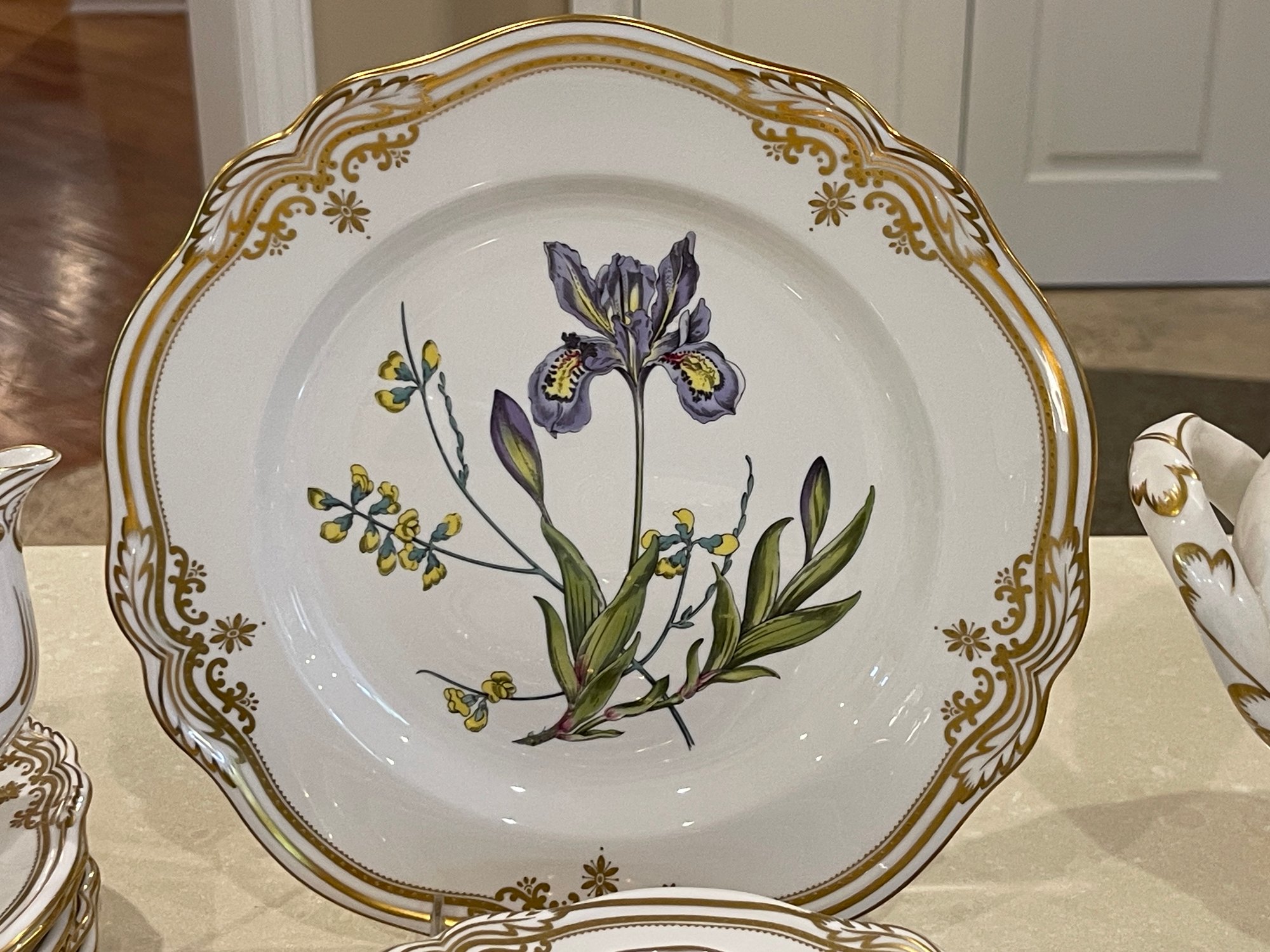Spode Stafford Flowers & Sheffield 207 Pieces SEE NOTES #114888