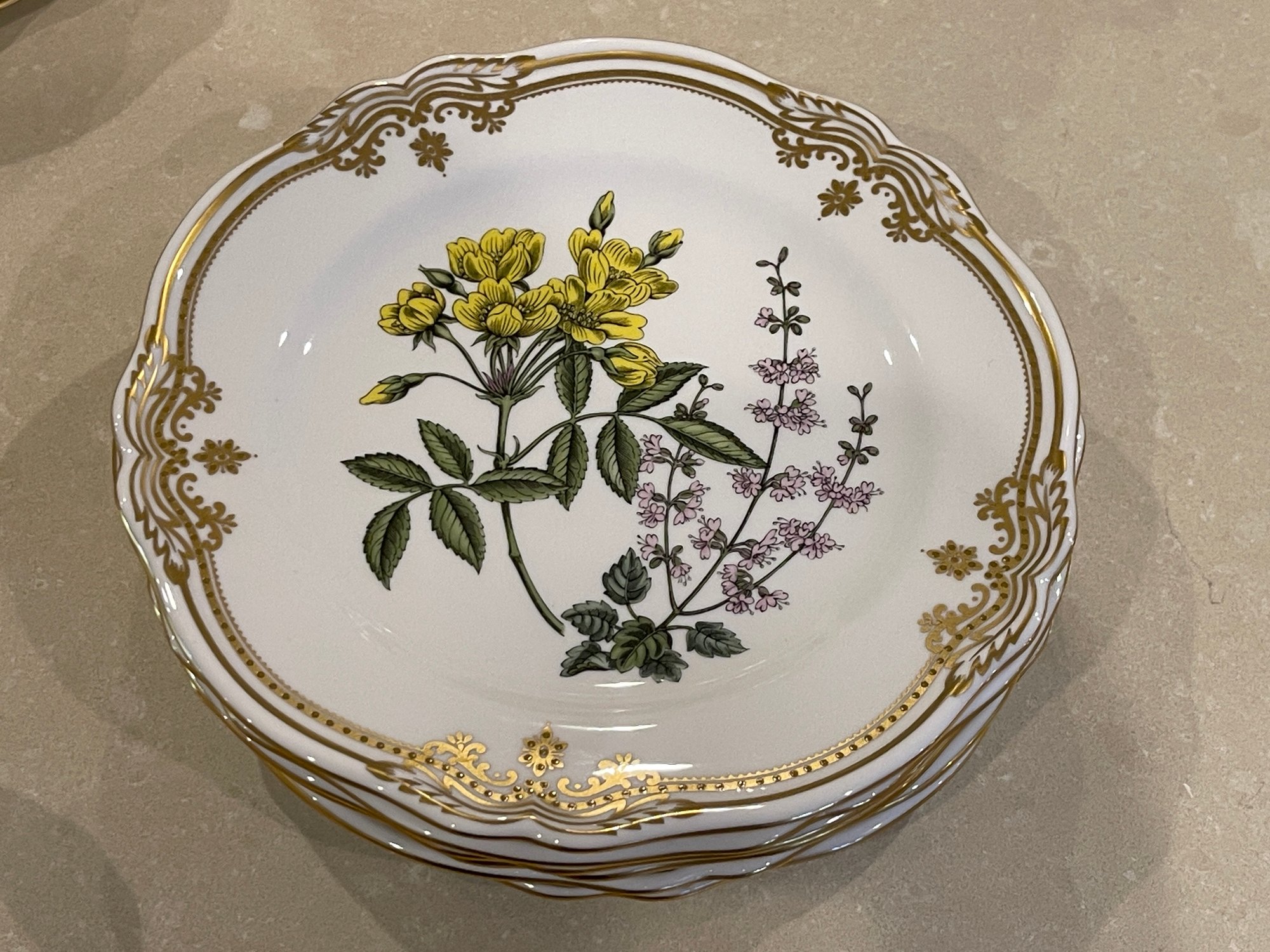 廃盤品 Spode スポード Stafford Flowers カップ&ソーサー Spode Stafford Flowers スポード カップ・ソーサー - メルカリ