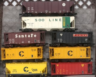 8  Hopper O-Guage Train Cars
