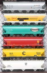 6 0-gauge Lionel/k-line Train. Cars
