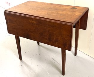 Mahogany Dropleaf Table