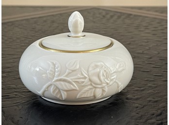 Lenox Covered Dish