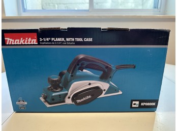 Makita 3-1/4' Planer With Tool Case (in Box)