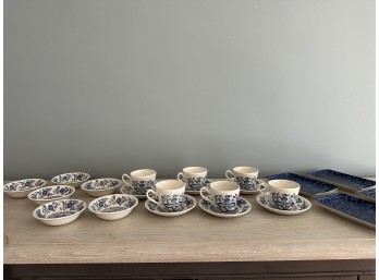 Wedgewood 'Blue Heritage' Blue And White Teacups, Saucers And Small Bowls, And 4 Blue Patterned Cocktail Plates
