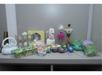 Assorted Easter Decorations